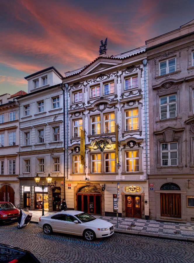 Hotel U Cerneho Orla Prag