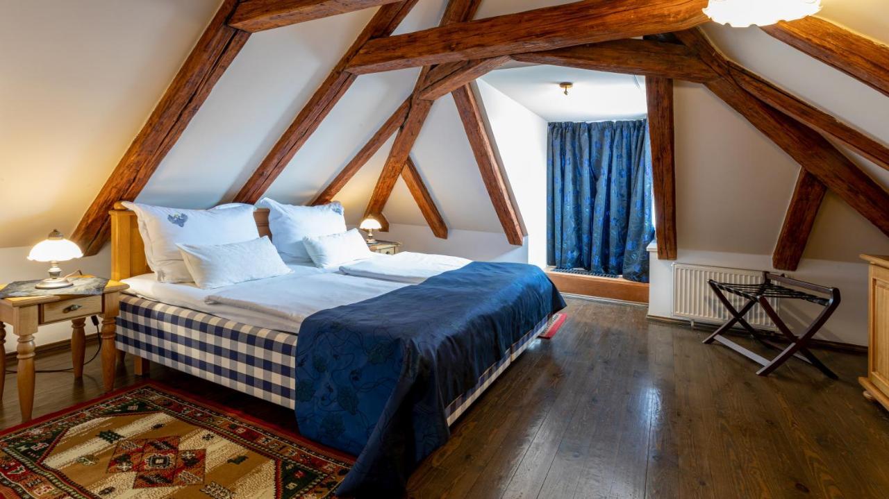 U Cerneho Orla Hotel Prag